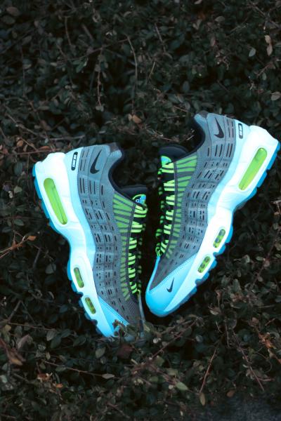 Kim Jones x Nike Air Max 95 Neon
