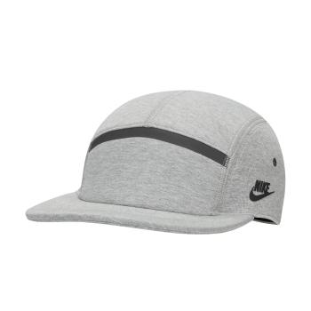 FLY CAP U FB TCH FLC L