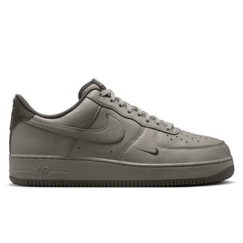 AIR FORCE 1 07 LV8 ESS