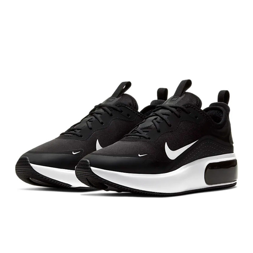 black nike dia